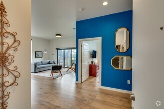 Building Photo - Furnished in The Gulch! Free December Rent!