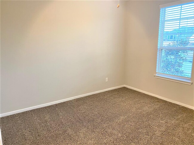 Building Photo - 12043 Talmadge Reach Dr