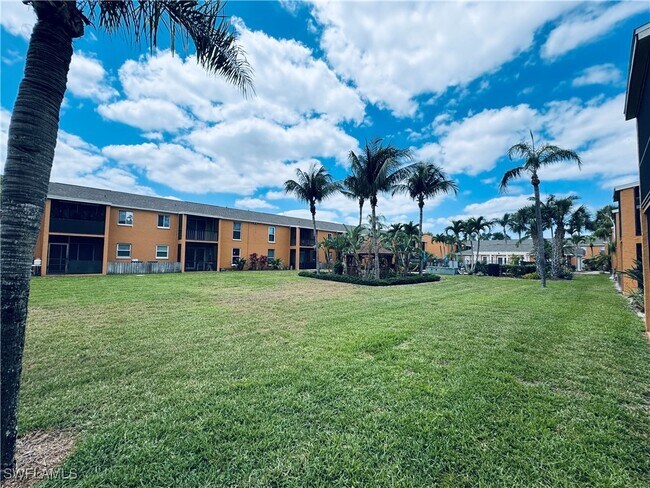 Building Photo - 12670 Kenwood Ln
