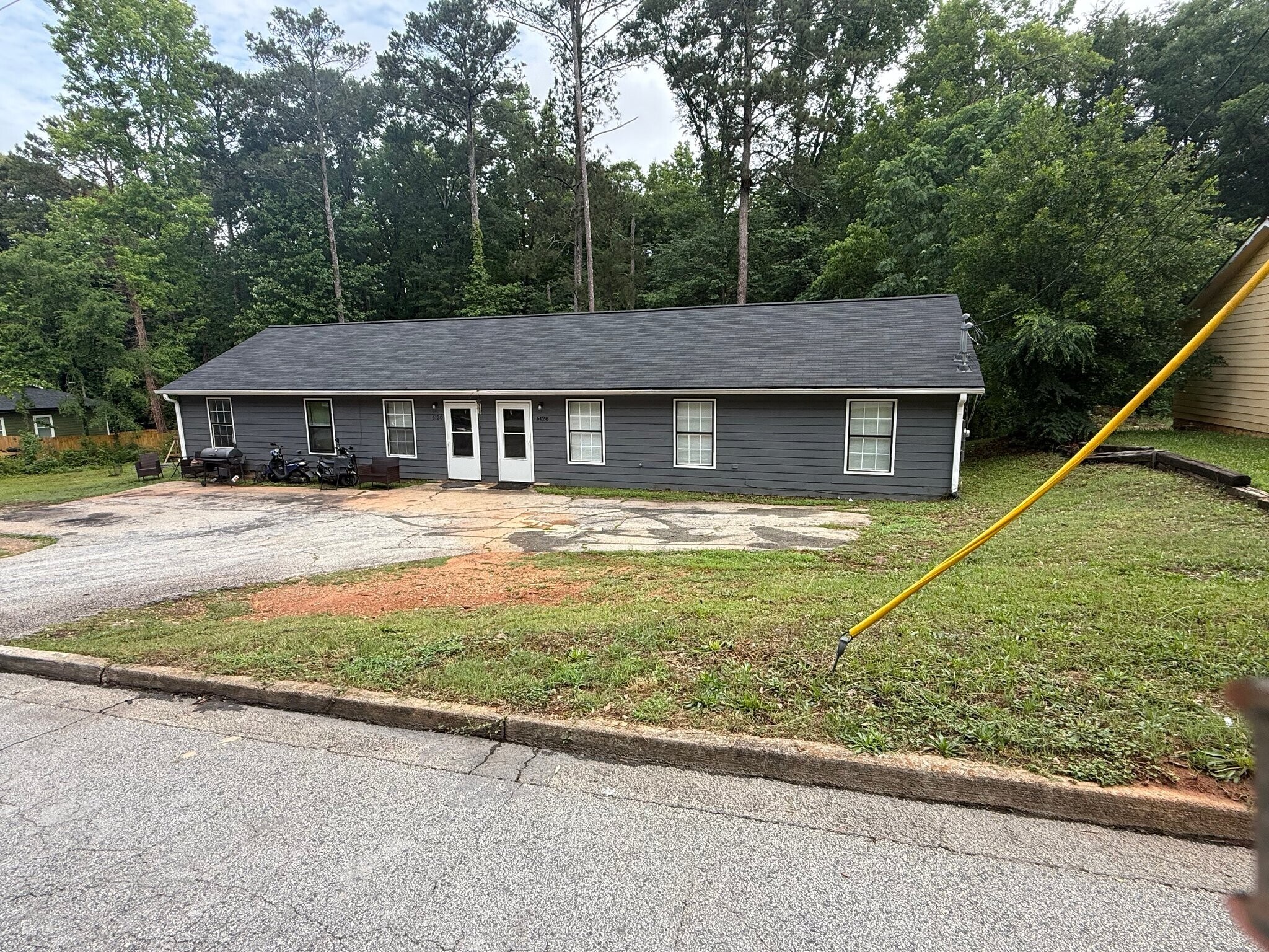 Building Photo - 6128 Green Acres Dr SW
