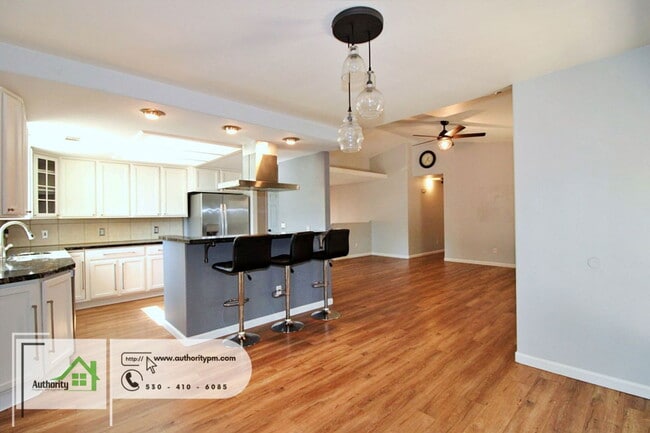 Building Photo - 6165 Terra Linda Way