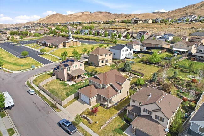 Building Photo - 4412 N Foxtrail Cir
