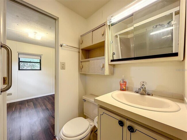 Building Photo - 831 Wolf Trail