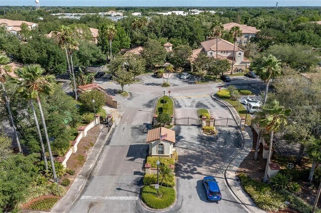 Building Photo - 826 Camargo Way