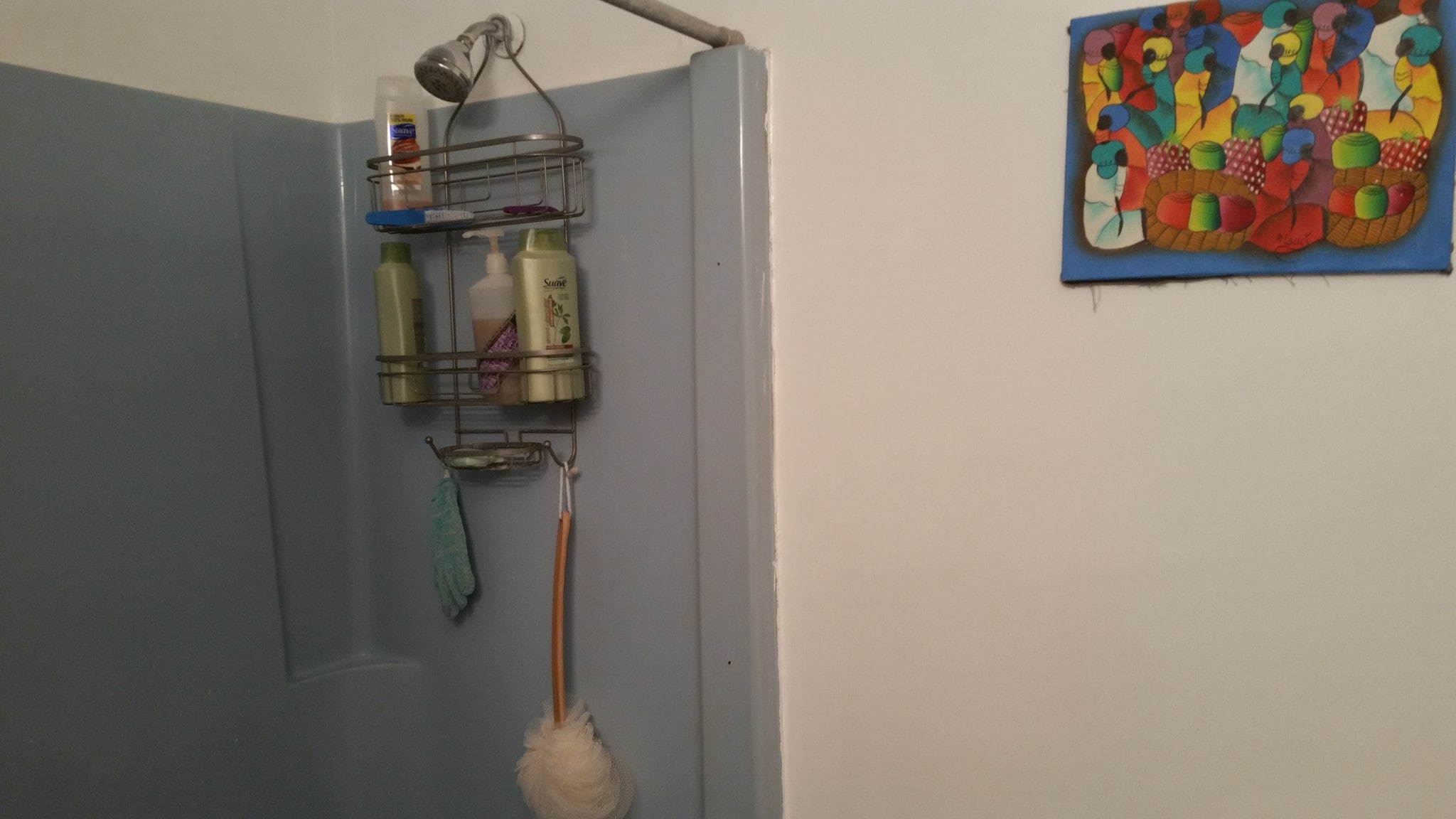Family Bathroom - 2116 Thaler Ave