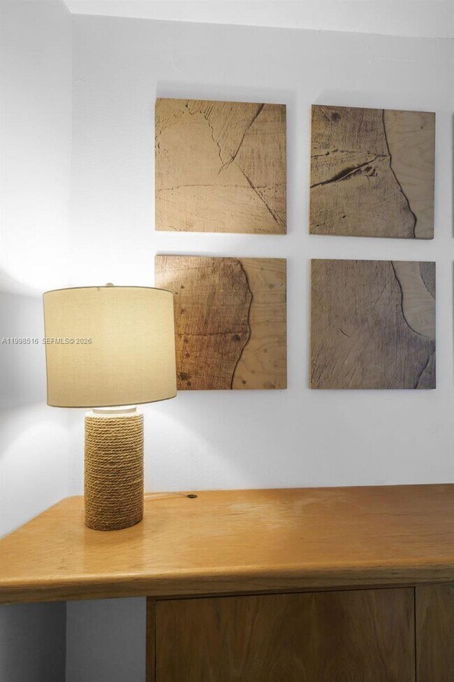 Building Photo - 3225 SW 58th Ave