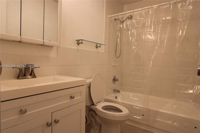 Building Photo - 6713 Kingsmoor Way