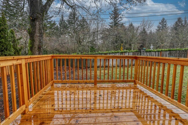 Building Photo - Spacious Camas Home Near Parks, Dining & Shopping