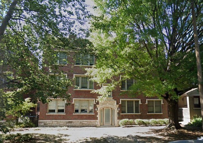 Building Photo - 4228 McPherson Ave