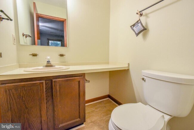 Building Photo - 23247 White Birch Ct