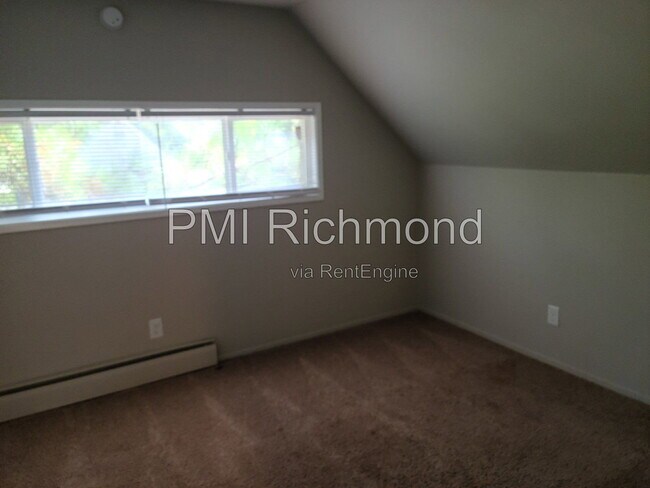 Building Photo - 9604 Stoneridge Ln