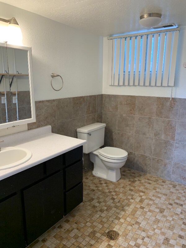 Building Photo - 3192 S 1855 W