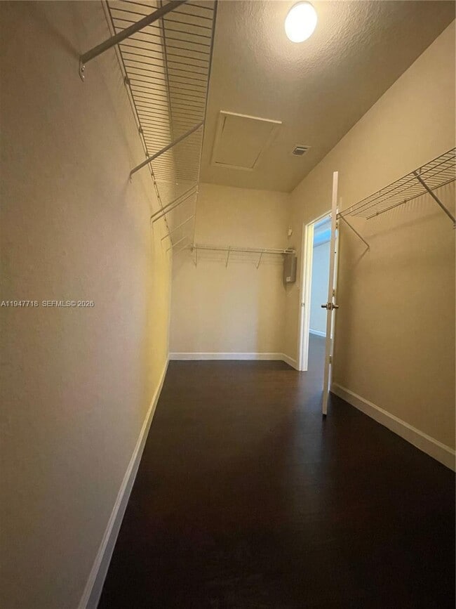 Building Photo - 10417 SW 231st Ter