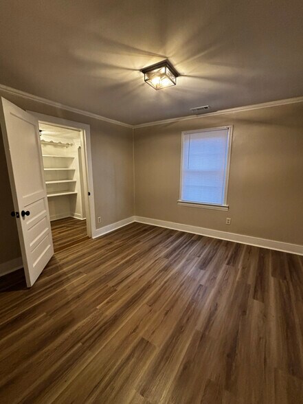 Building Photo - 5167 McLean Chapel Church Rd