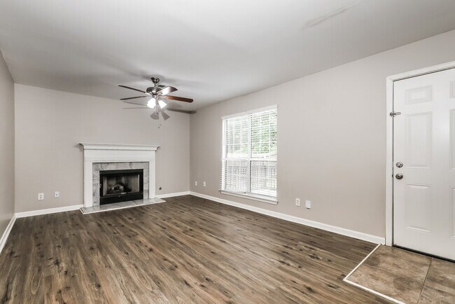 Building Photo - 4211 Reeshemah St