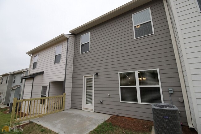 Building Photo - 85 Chastain Cir