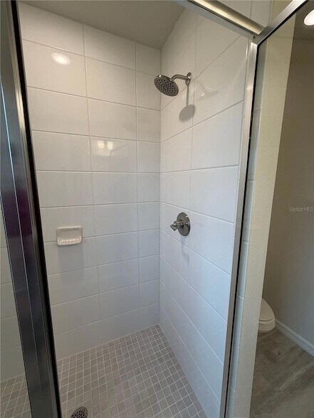 Building Photo - 678 Walkertown Dr