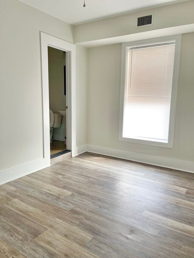 Building Photo - 1 Bedroom 1 Bath Apartment in Umatilla