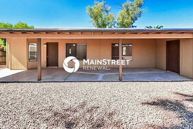 Building Photo - 3 Bedroom Pet-Friendly Home in TUCSON, AZ with Main Street Renewal