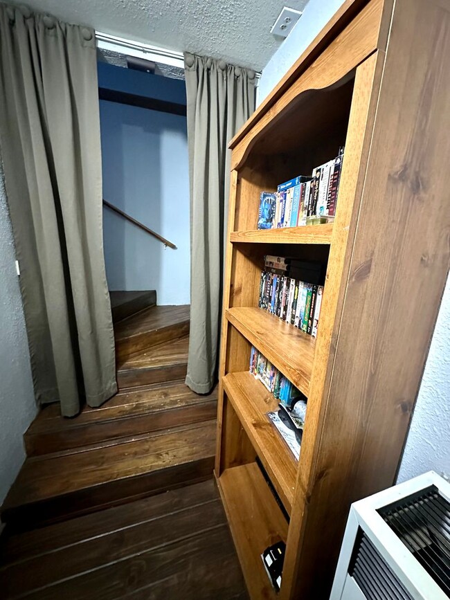 Building Photo - 34420 Thorpe Ct