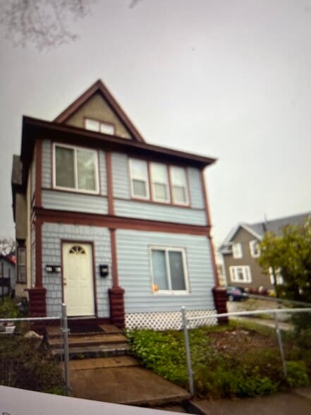 Primary Photo - 3100 15th Ave S