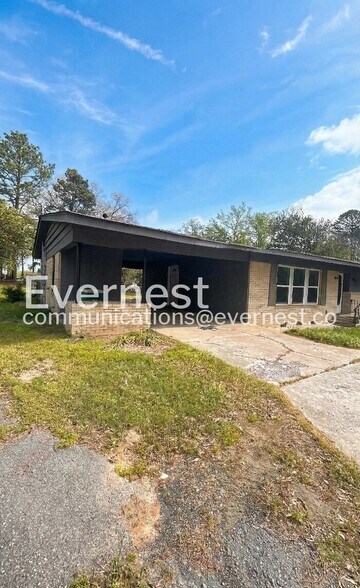 Building Photo - 4806 Gum Springs Rd