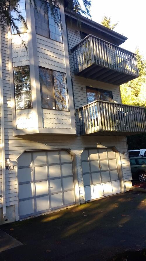 Primary Photo - 2 bedroom in Edmonds WA 98026