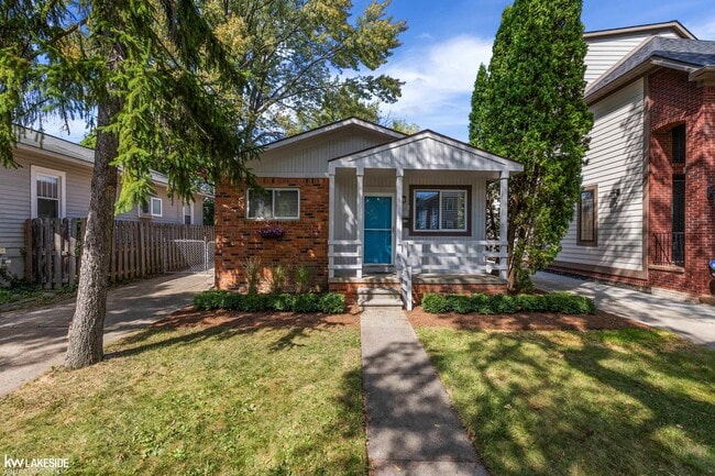Building Photo - 1483 Bennaville Ave