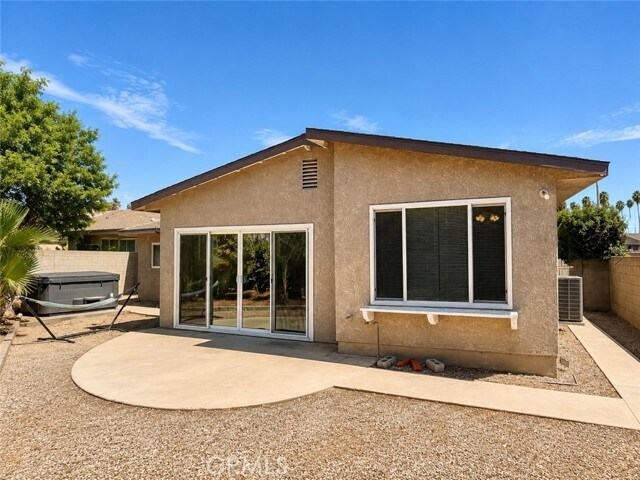 Building Photo - 154 Palmyra Dr