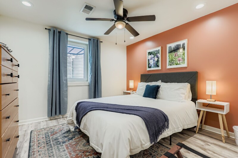 Building Photo - 909 Ogden Cir