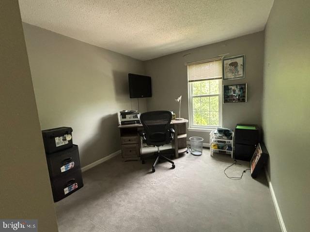 Building Photo - 10148 Vanderbilt Cir