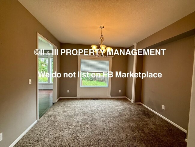 Building Photo - 9548 Roundtree St