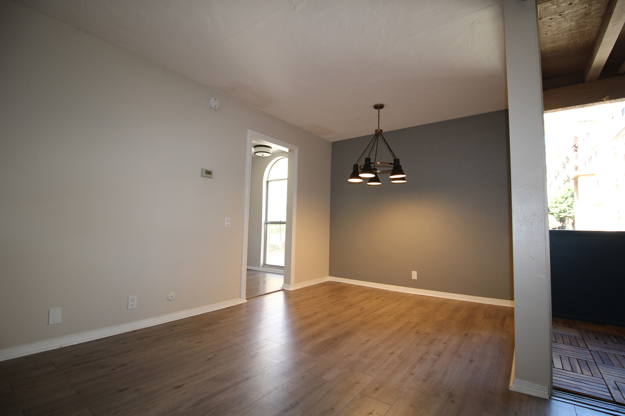 Building Photo - 4879 Collwood Blvd