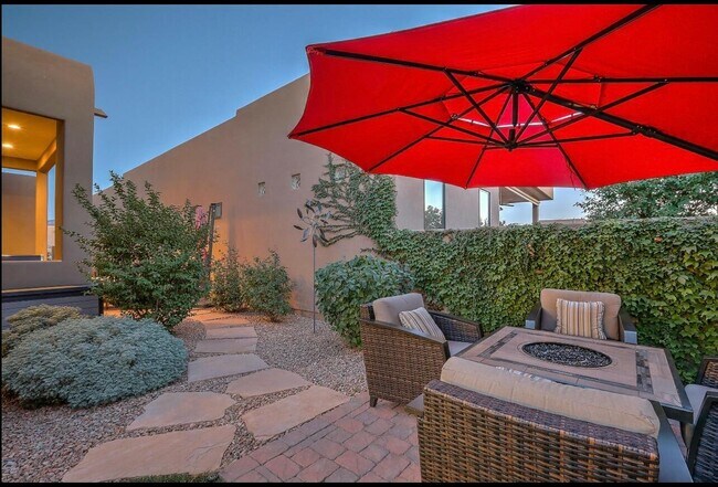 Building Photo - 6531 Agave Verde Way NE