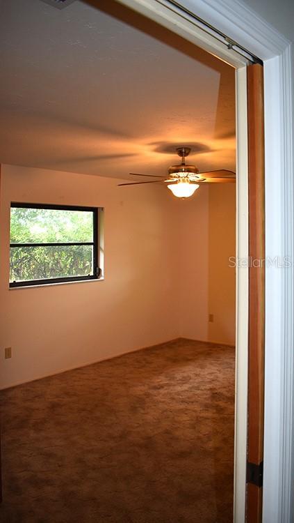 Building Photo - 107 Hourglass Dr