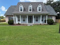 Building Photo - 2939 Behrman Hwy