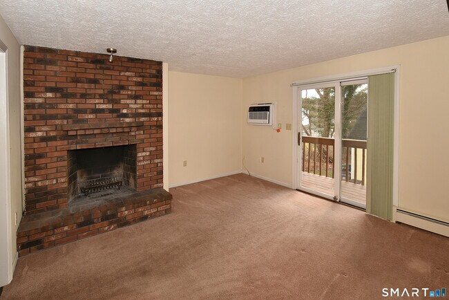 Building Photo - 93 Talcott Ave