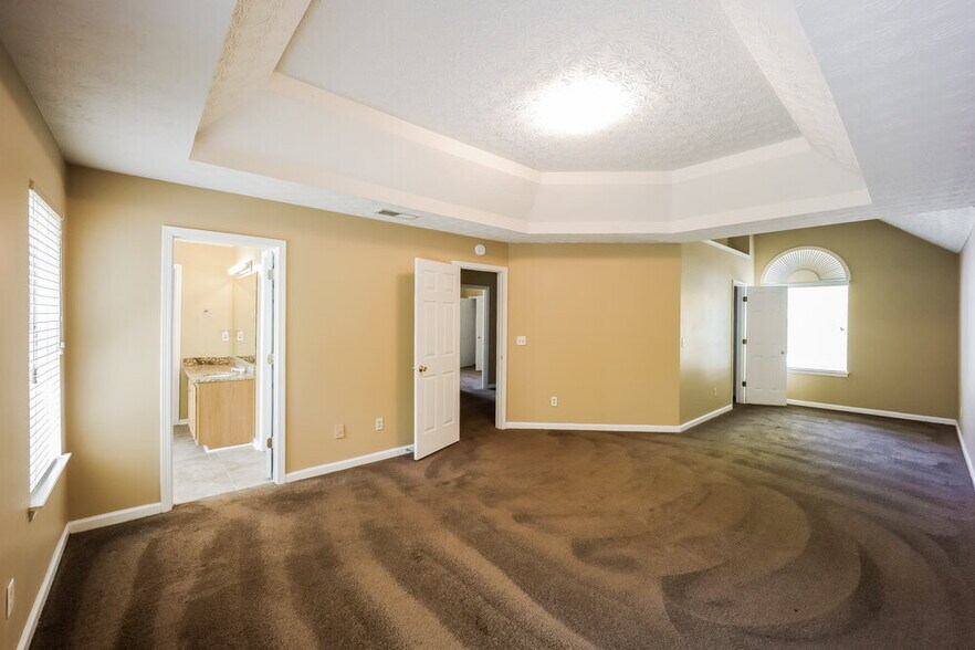 Building Photo - 4414 Gladewood Run