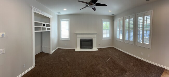 Building Photo - 28839 Chatham Ln