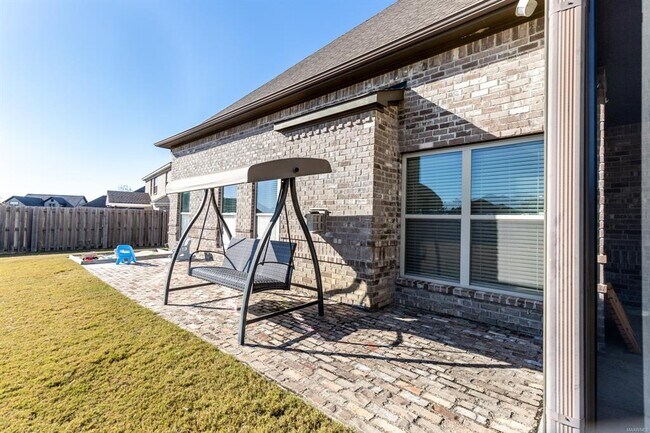 Building Photo - 9212 Concord Park Dr