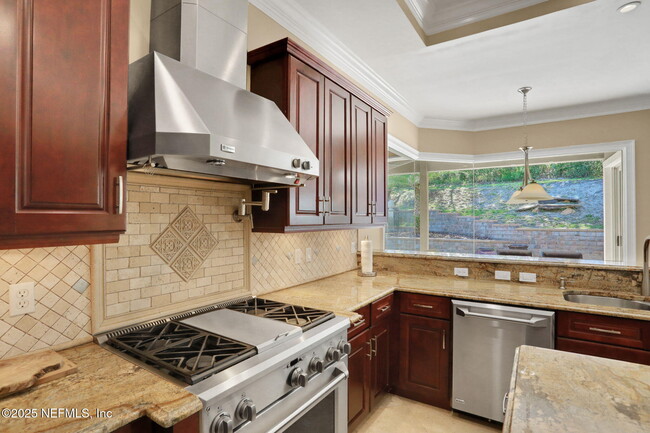 Building Photo - 12707 Tennis Ct