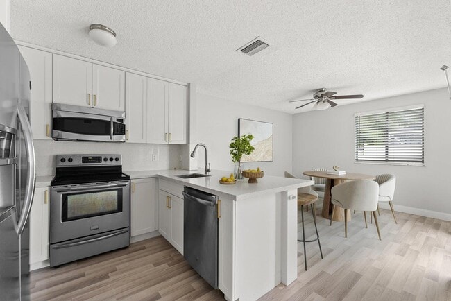 Building Photo - 9850 Ridge Creek Rd