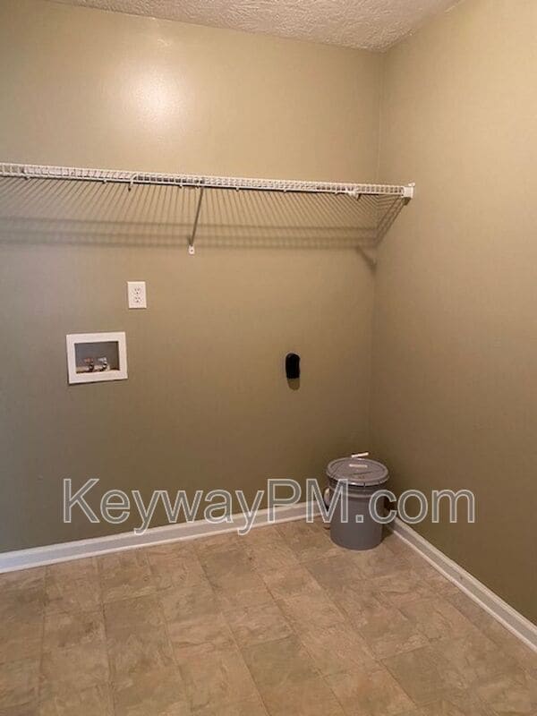 Building Photo - 3612 Pebble Creek Dr