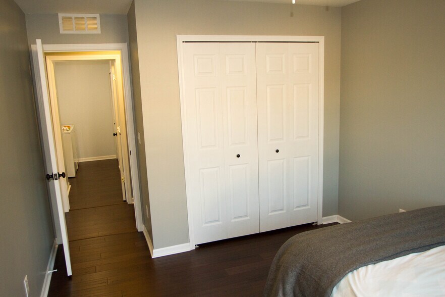 Building Photo - 13367 Forest Ridge Blvd