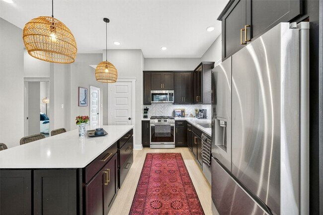 Building Photo - 18403 Vivacious Ln