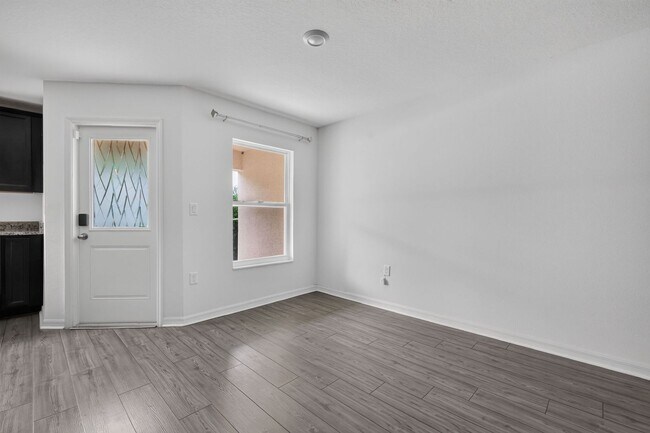 Building Photo - 1564 Wynford Cir