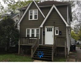 Building Photo - 608 E Bernhard Ave