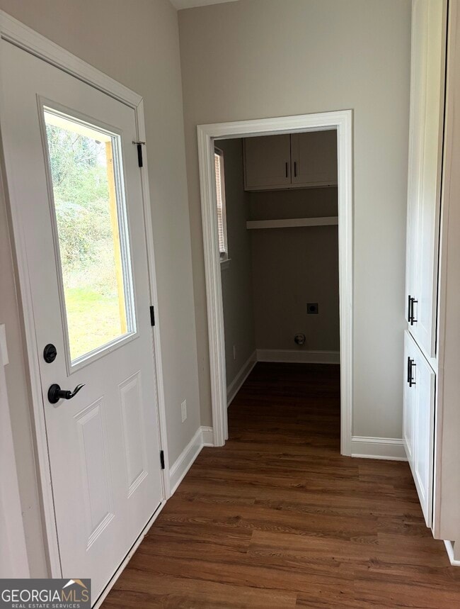 Building Photo - 121 Johnson St