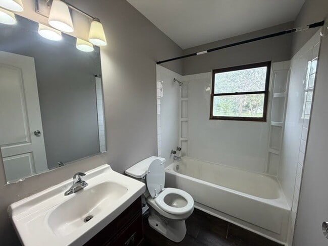 Building Photo - 3212 Kimberly Dr