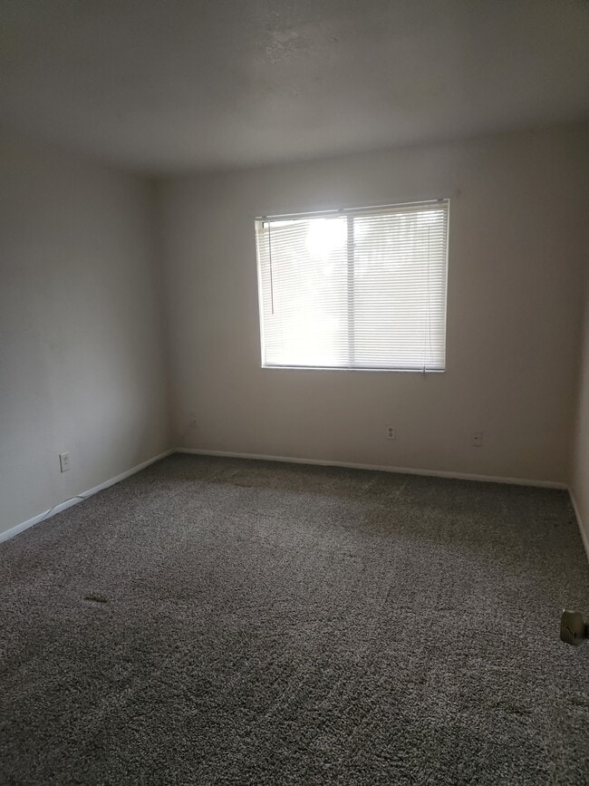 Building Photo - 22523 Westchester Blvd